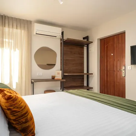 Apartment Degrassi Square (adults Only)