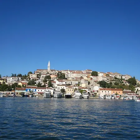 아파트 Degrassi Square (adults Only)