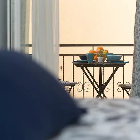 Degrassi Square (adults Only) *