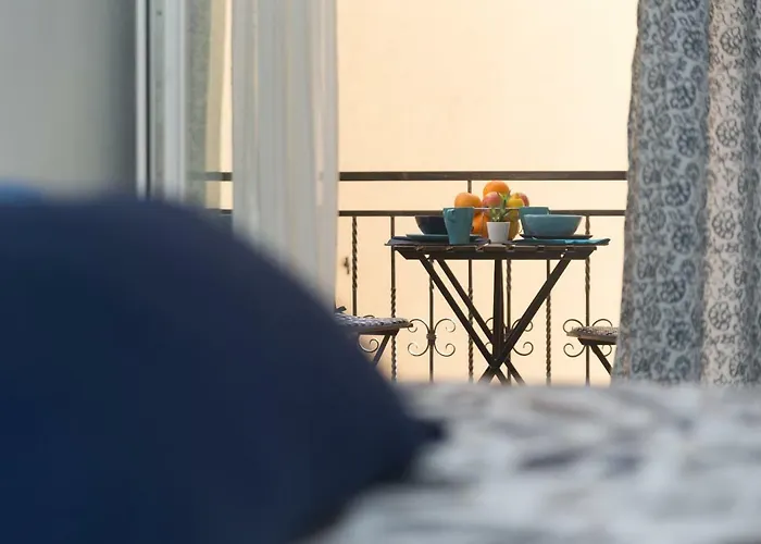 Degrassi Square (adults Only) *