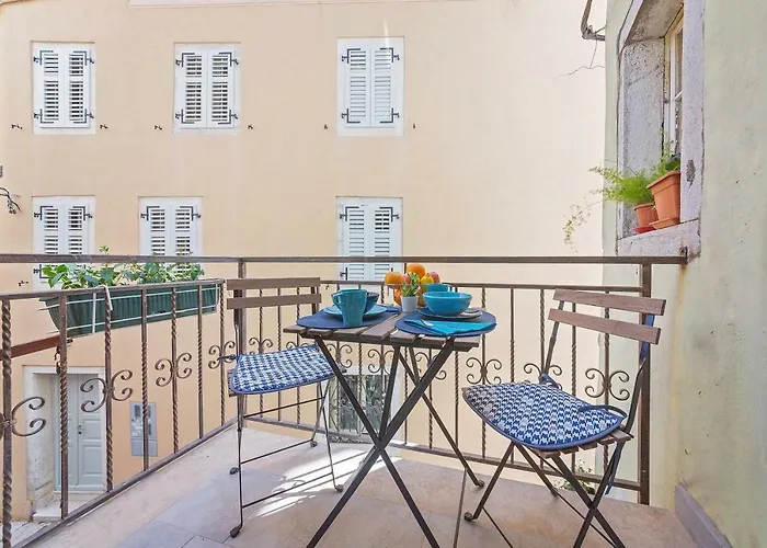 Apartmán Degrassi Square (adults Only) *