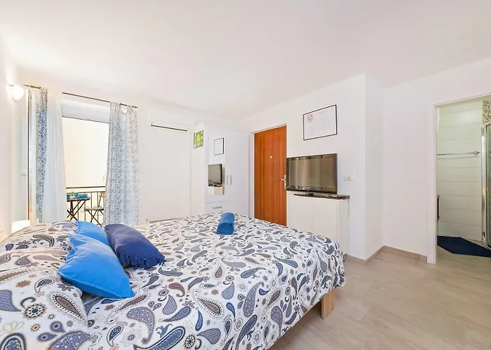 Appartamento Degrassi Square