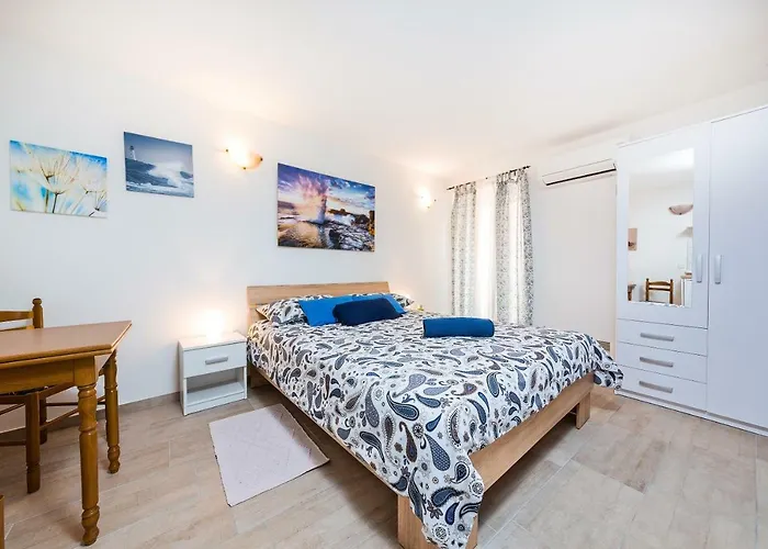 Degrassi Square * Orsera